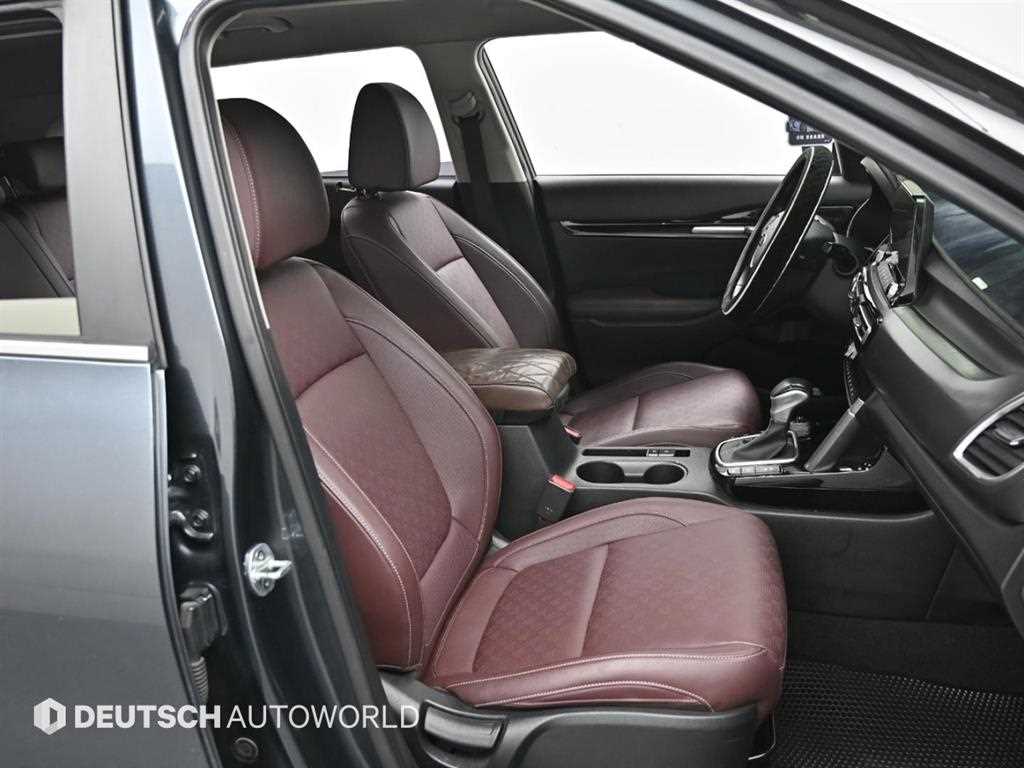 KIA Seltos - Vista 11