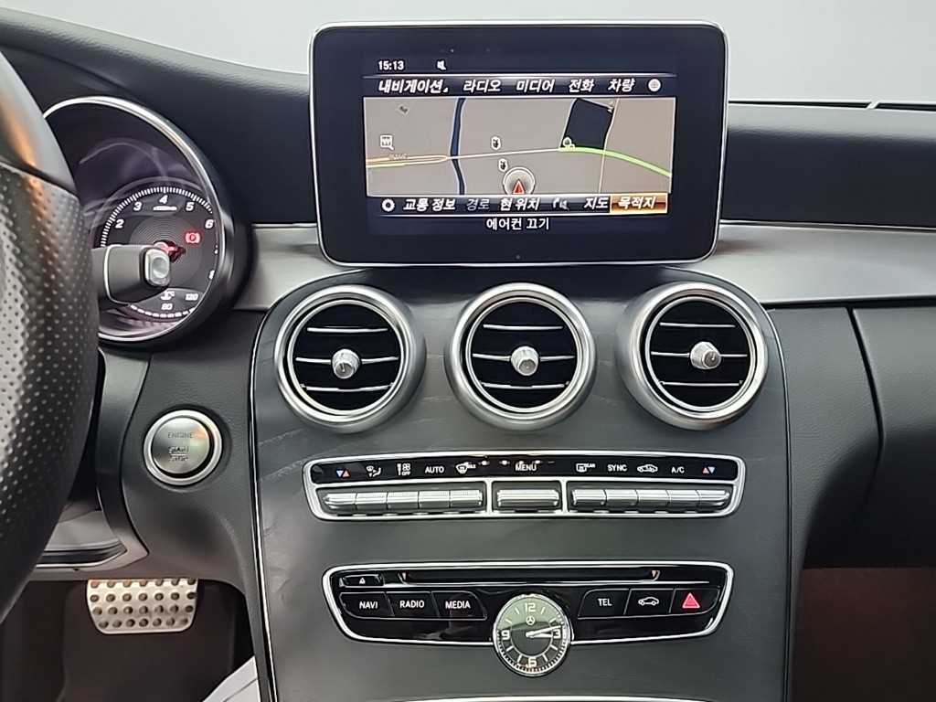 Mercedes Benz C Class - Vista 10