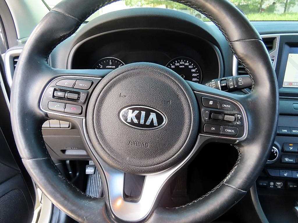 KIA Sportage - Vista 8