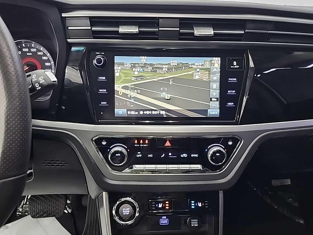 Ssangyong Korando - Vista 10