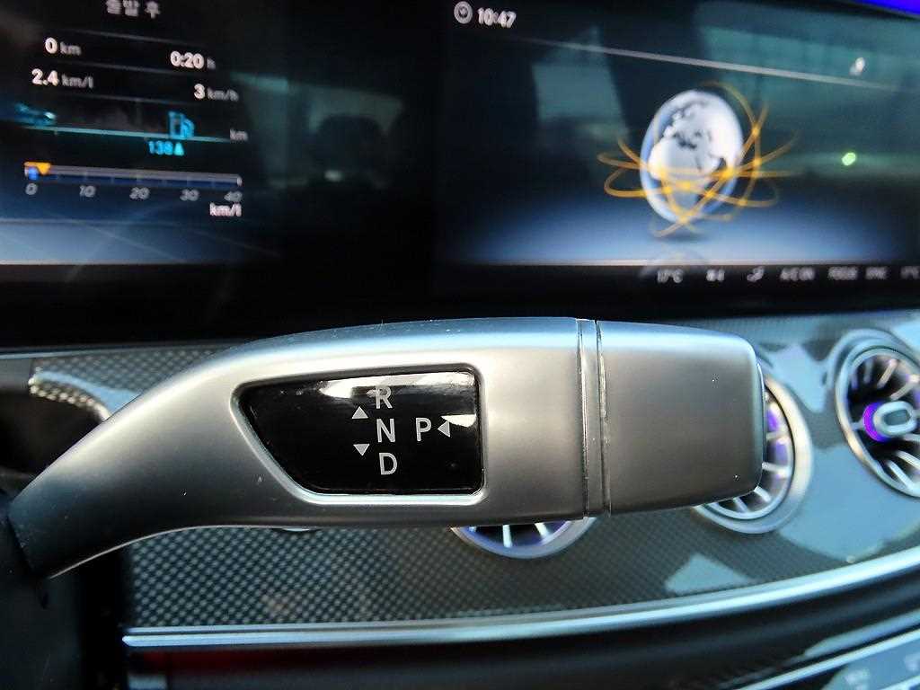 Mercedes Benz CLS Class - Vista 10