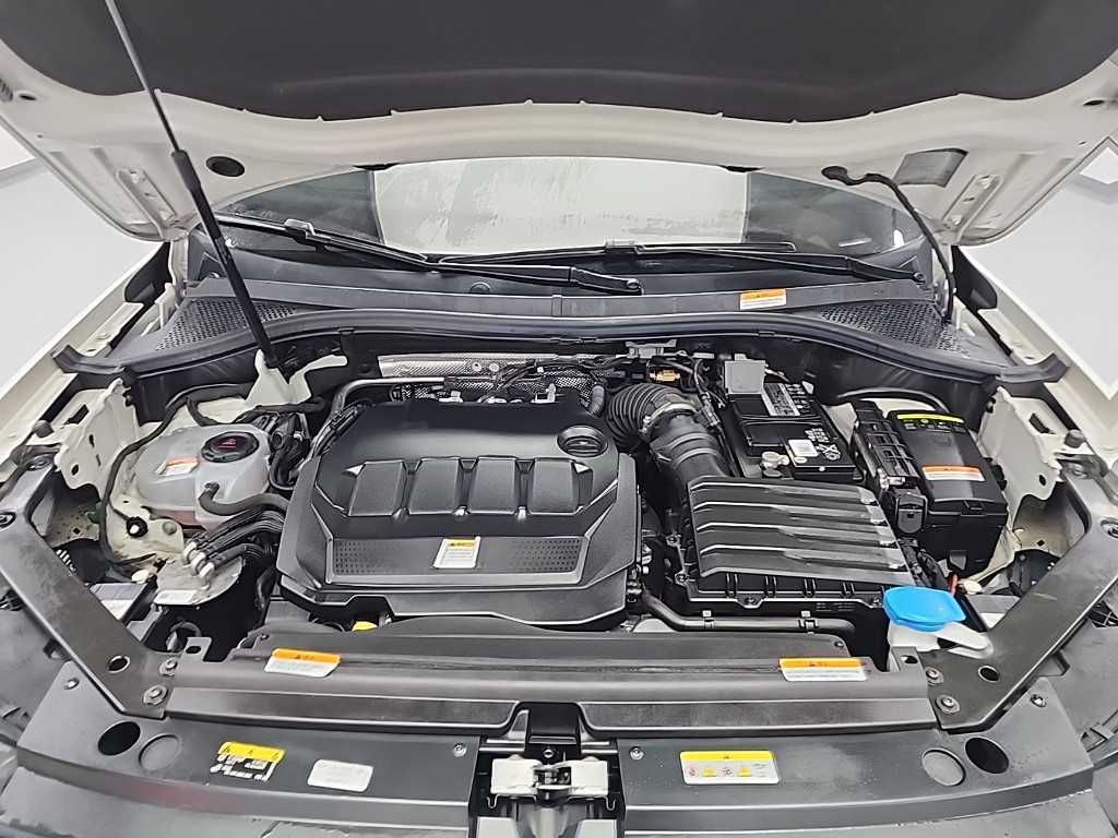 Volkswagen Tiguan - Vista 5