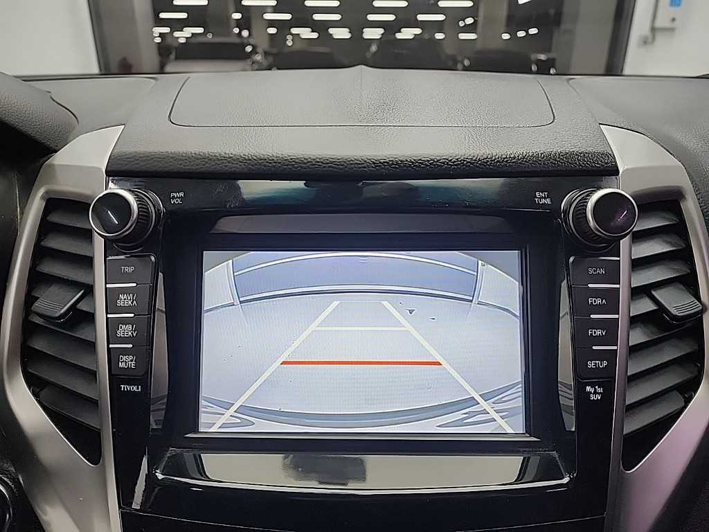 Ssangyong Tivoli 2016 Azul - Importación desde Corea - HF Imports Iquique - Foto 13