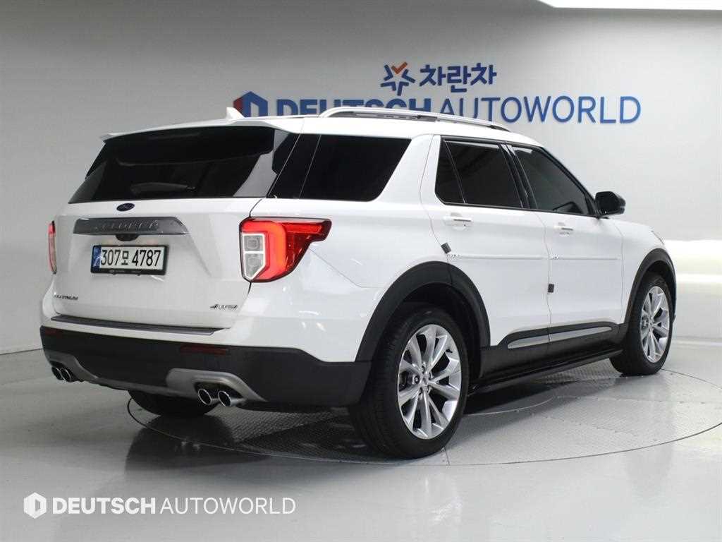 Ford Explorer - Vista 2