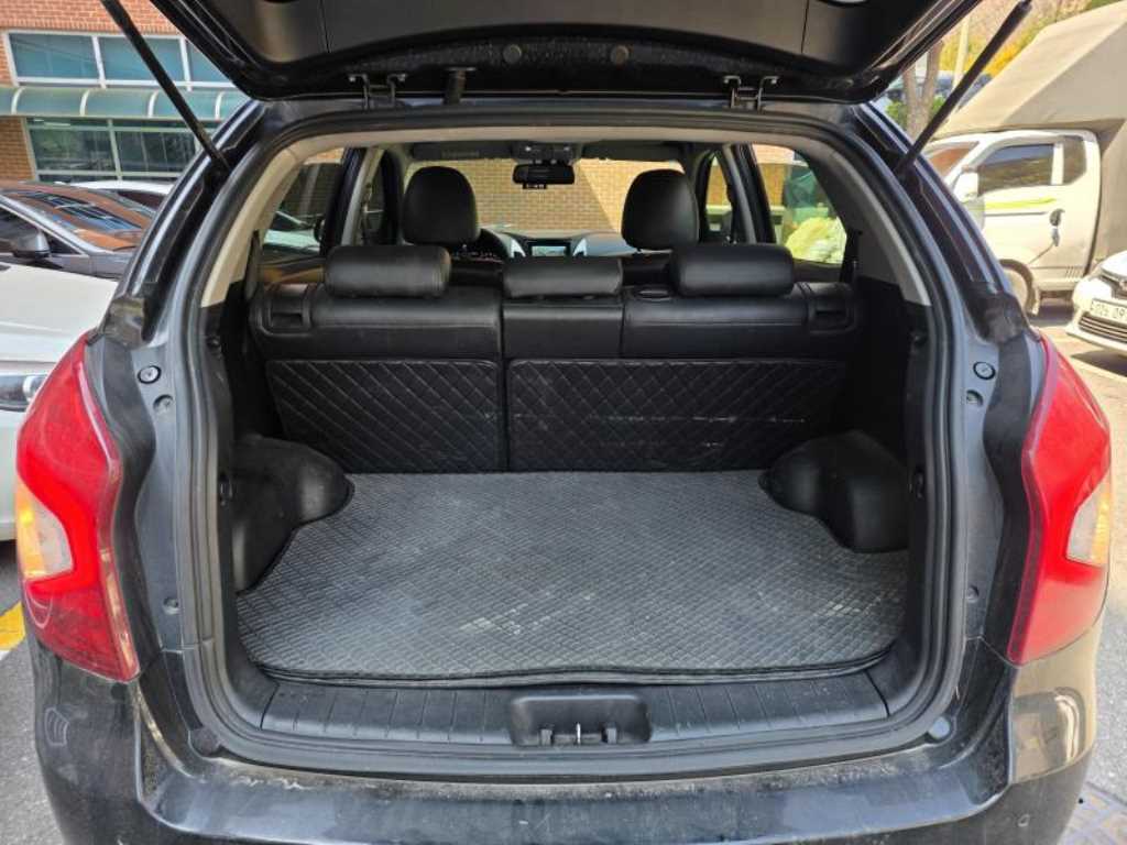 Ssangyong Korando - Vista 5