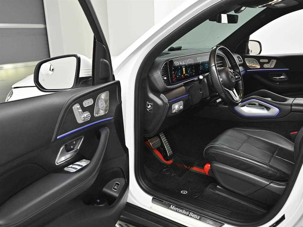 Mercedes Benz GLS Class - Vista 11