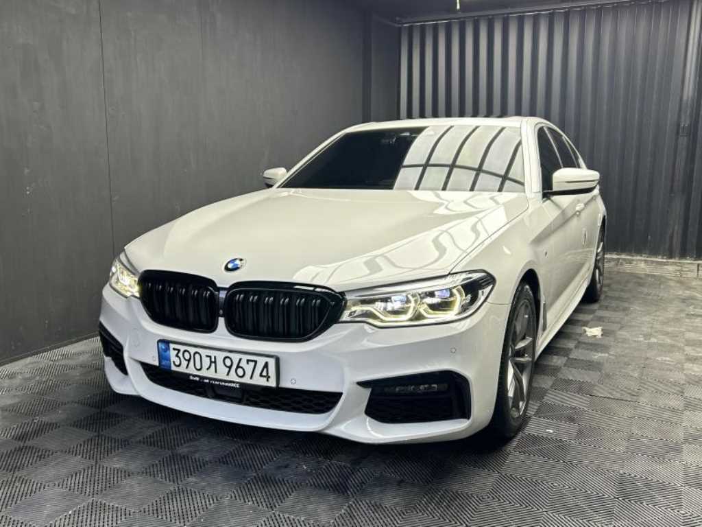 BMW 5 Series - Vista 4