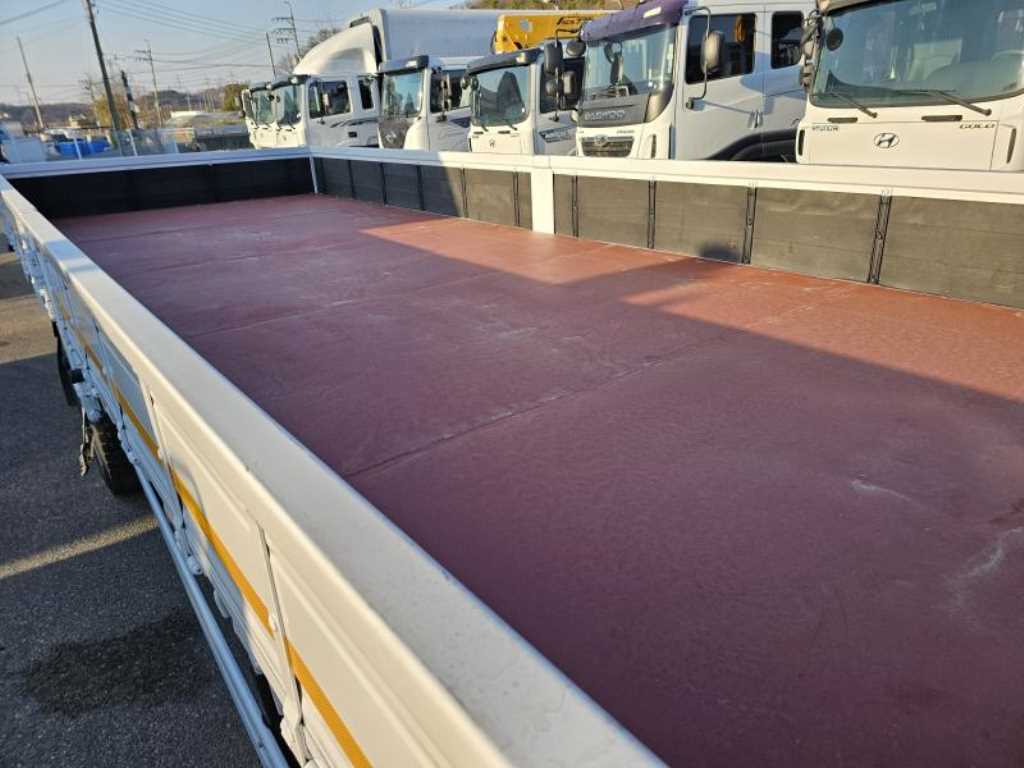 medium and large cargo Cargo - Vista 12