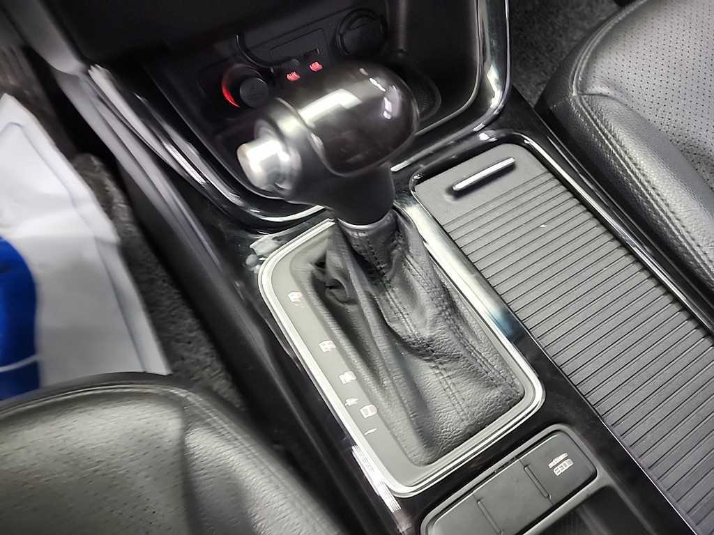 KIA Sorento - Vista 8