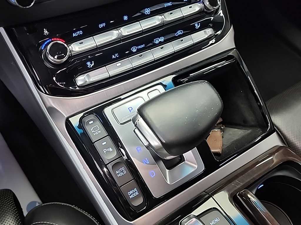 Genesis EQ900 - Vista 8