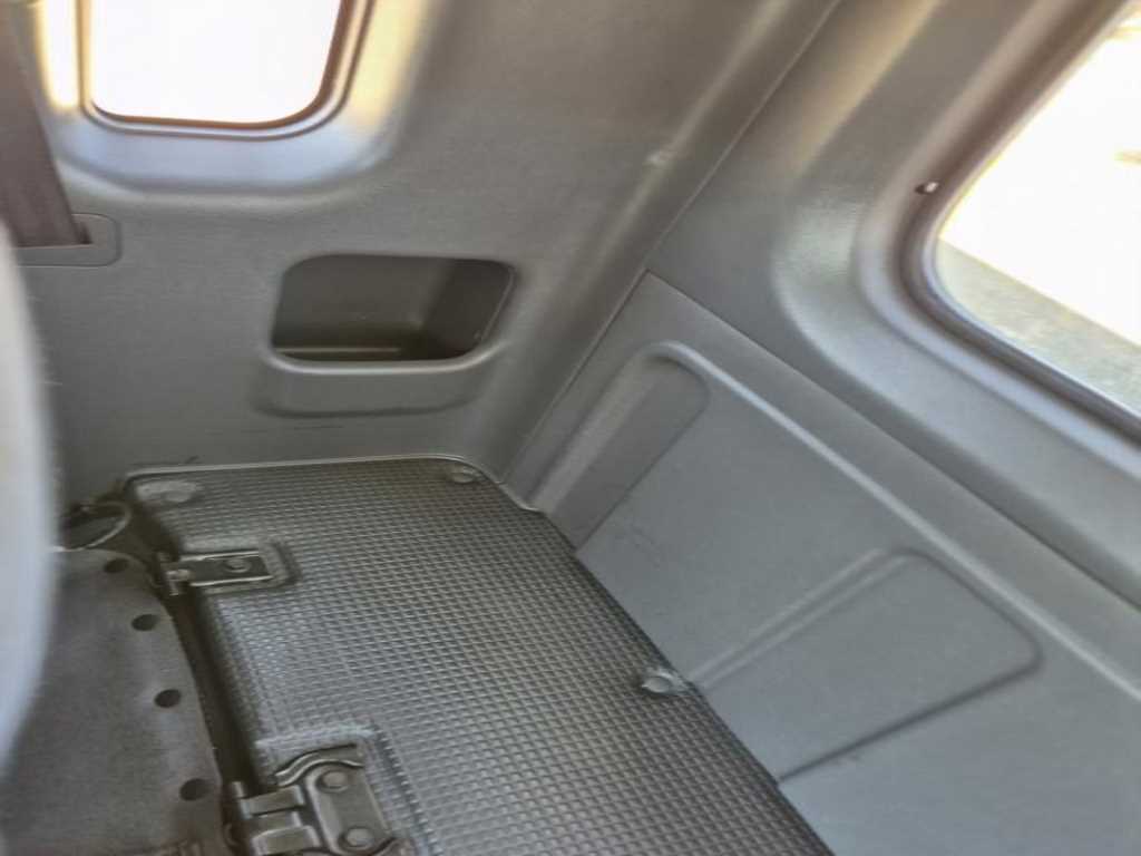 Small Truck Cargo (small) - Vista 12