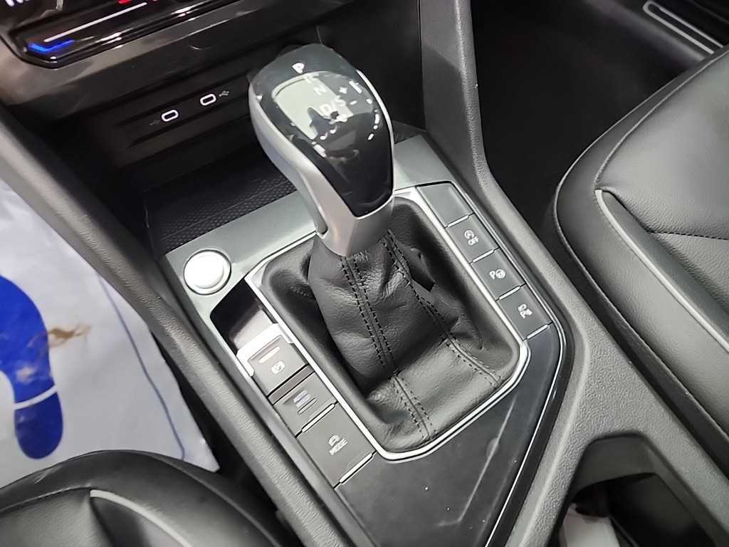 Volkswagen Tiguan - Vista 8