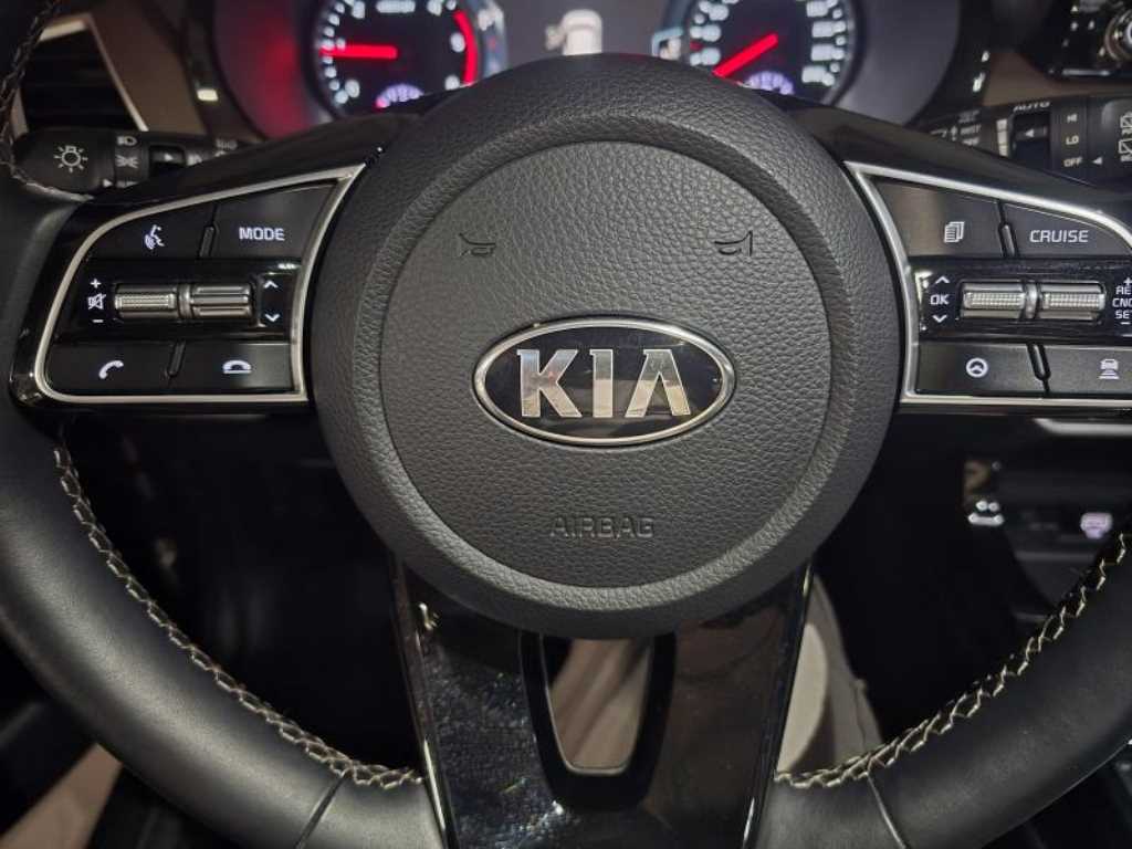 KIA Seltos - Vista 5