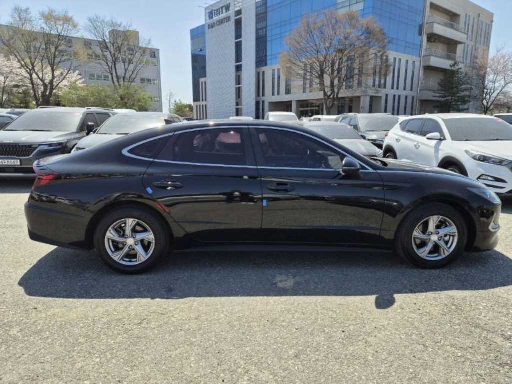 HYUNDAI Sonata - Vista 7