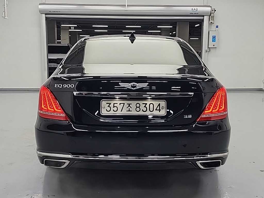 Genesis EQ900 - Vista 3