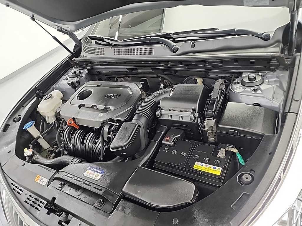 HYUNDAI Grandeur - Vista 5