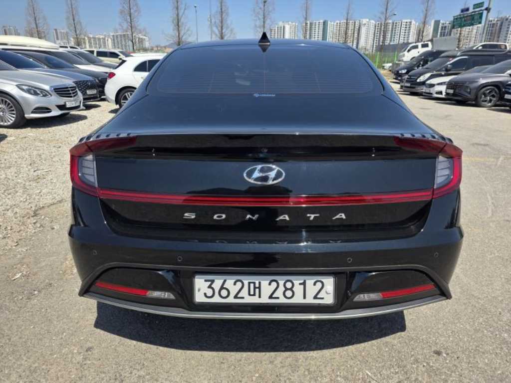 HYUNDAI Sonata - Vista 5