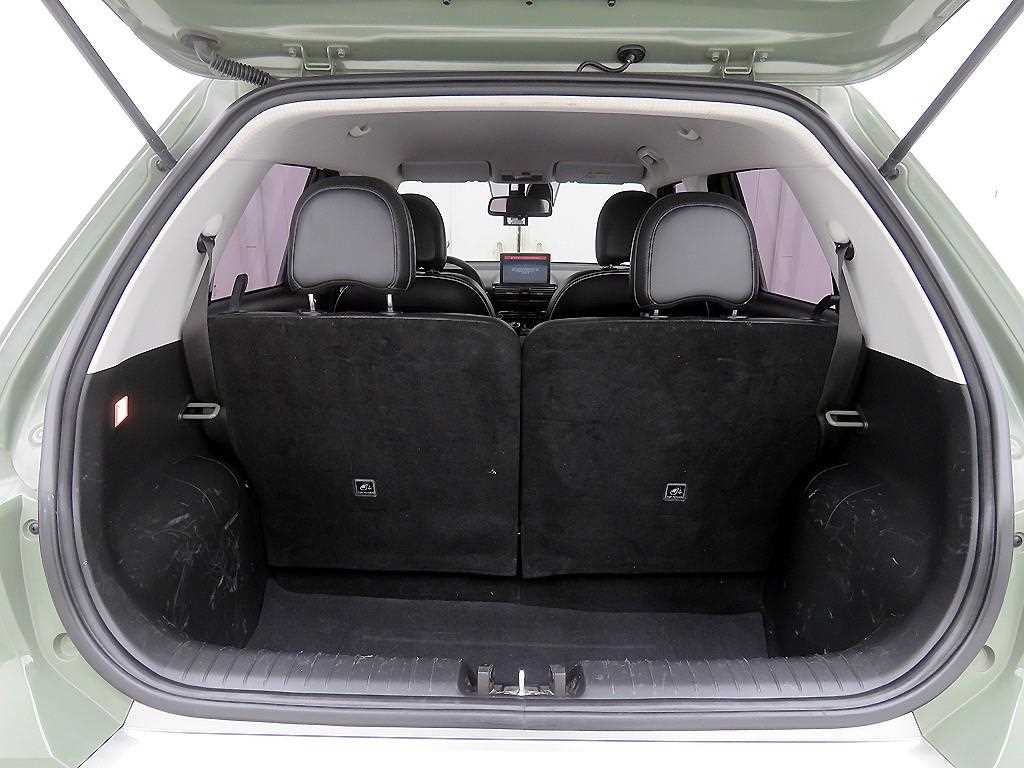 HYUNDAI Casper - Vista 5