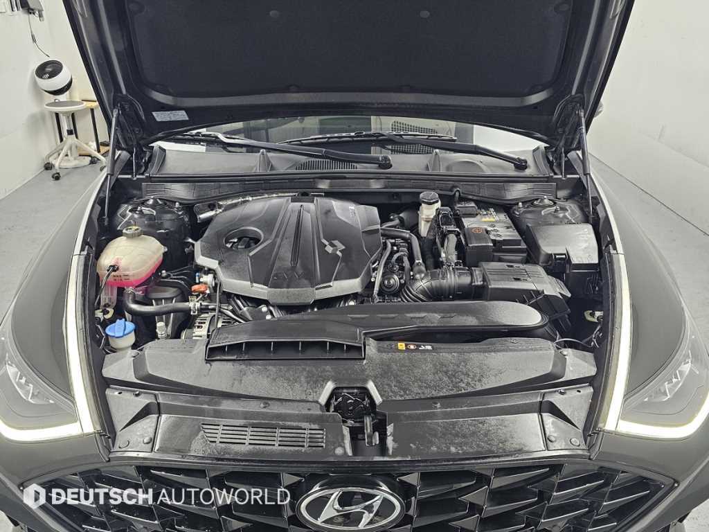 HYUNDAI Sonata - Vista 6