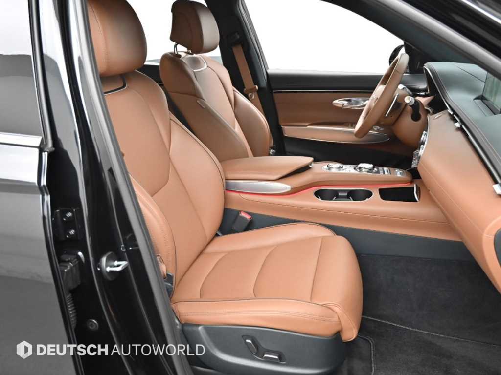 Genesis GV70 - Vista 10