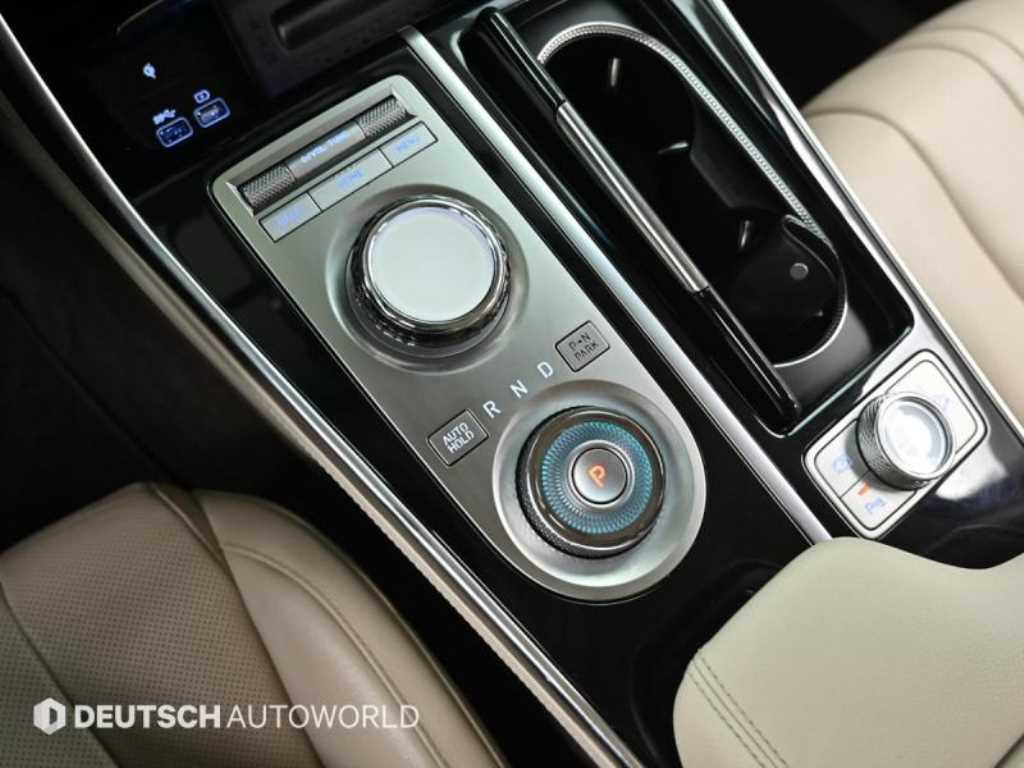 Genesis GV80 - Vista 9