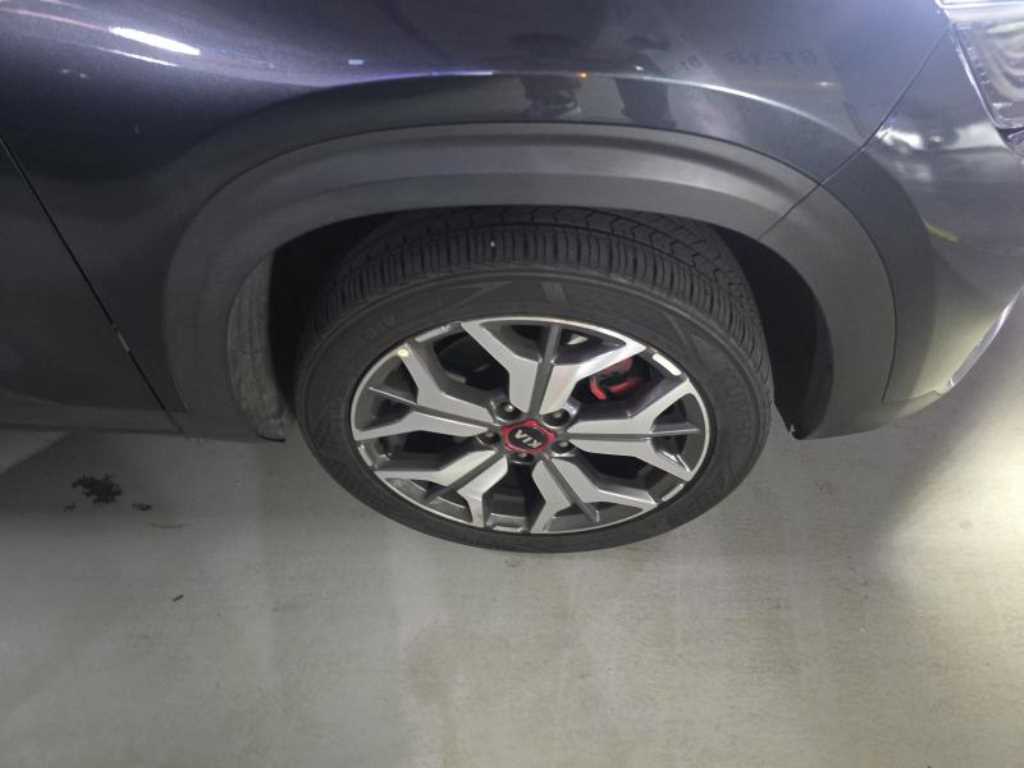 KIA Seltos - Vista 9