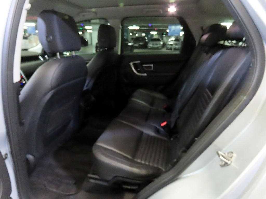 Land Rover Discovery Sports - Vista 7