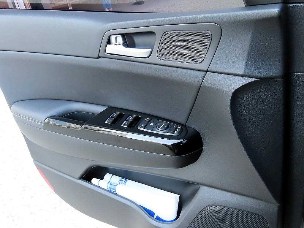 KIA Sportage - Vista 11