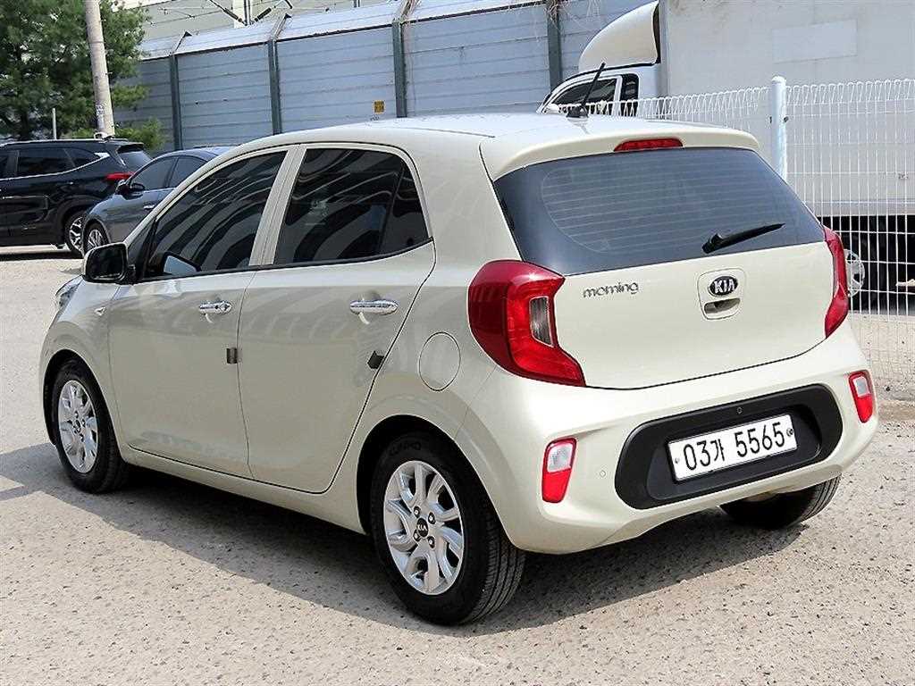 KIA Morning - Vista 3