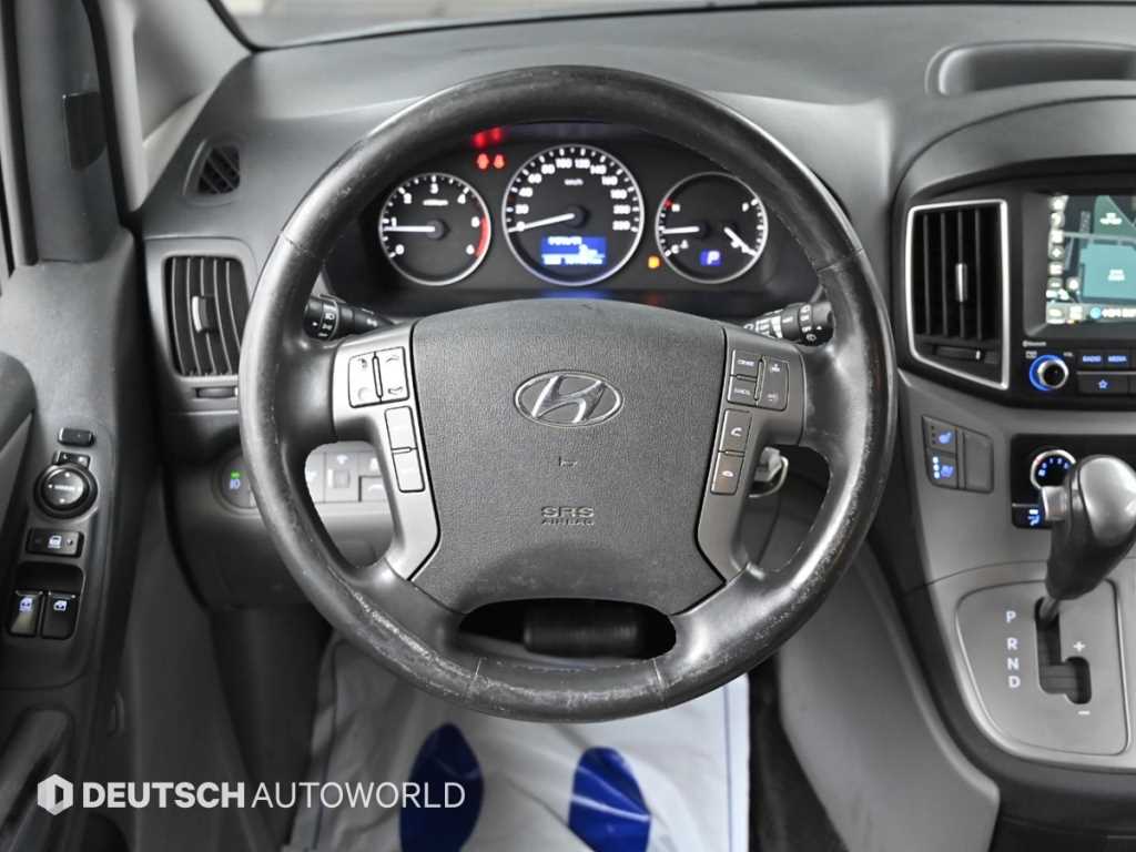 HYUNDAI Starex 2019 Gris - Importación desde Corea - HF Imports Iquique - Foto 13