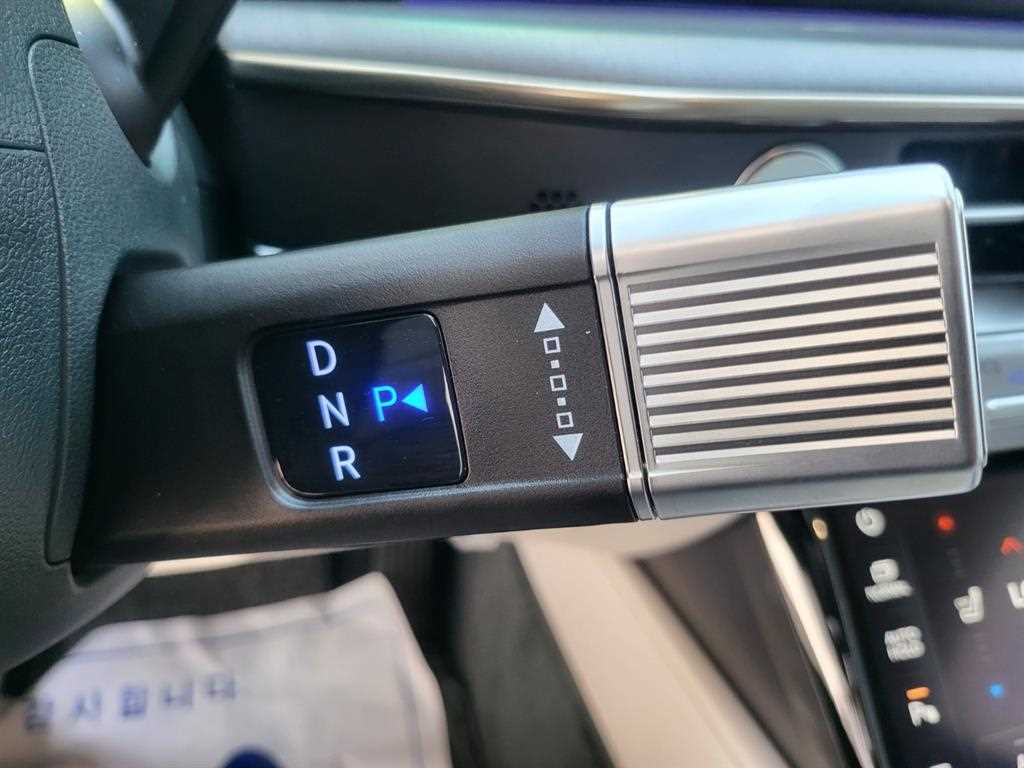 HYUNDAI Grandeur - Vista 10