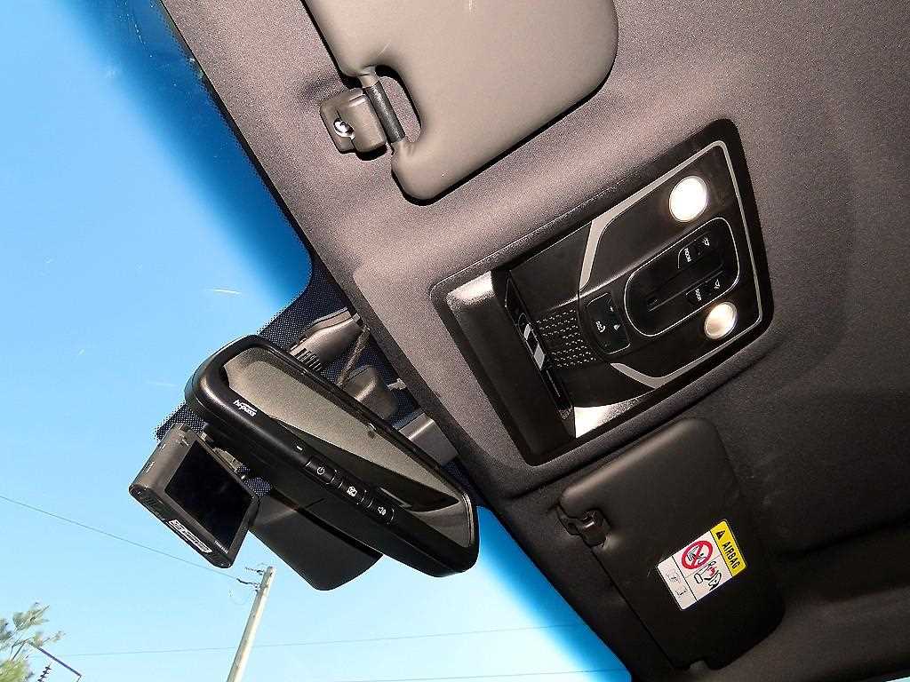 Ssangyong Rexton 2025 the color of pearl - Importación desde Corea - HF Imports Iquique - Foto 16