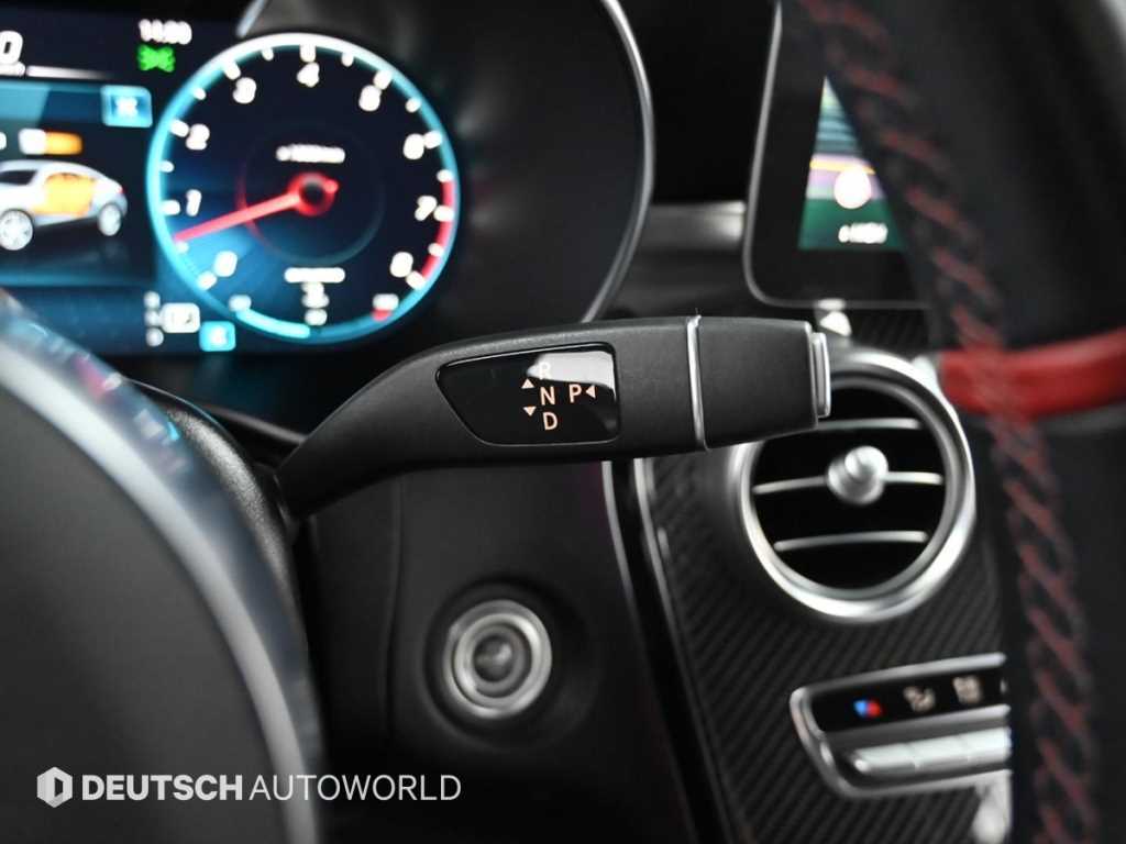 Mercedes Benz GLC Class - Vista 9