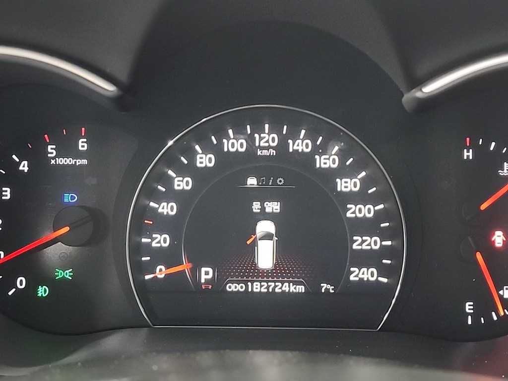 KIA Sorento - Vista 6