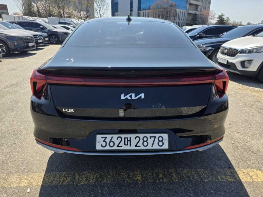 KIA K8 - Vista 5