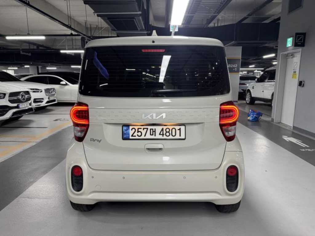 KIA Ray - Vista 4