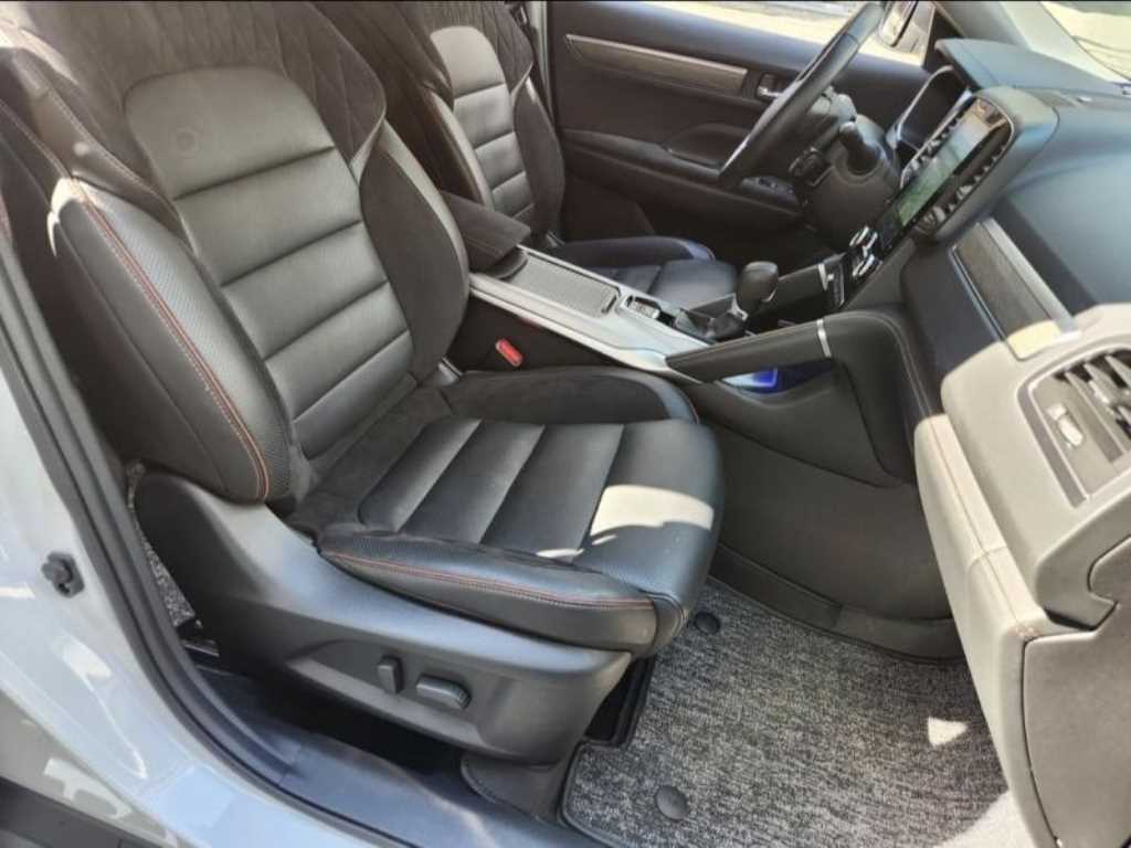 SAMSUNG QM6 - Vista 9