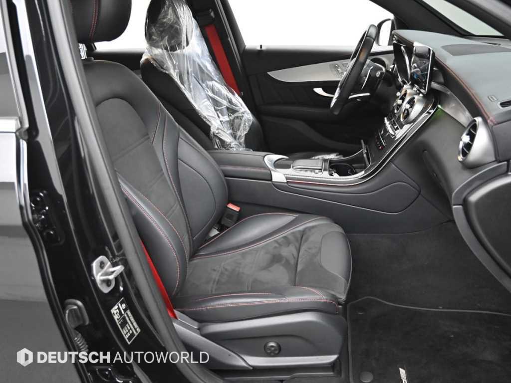 Mercedes Benz GLC Class - Vista 10