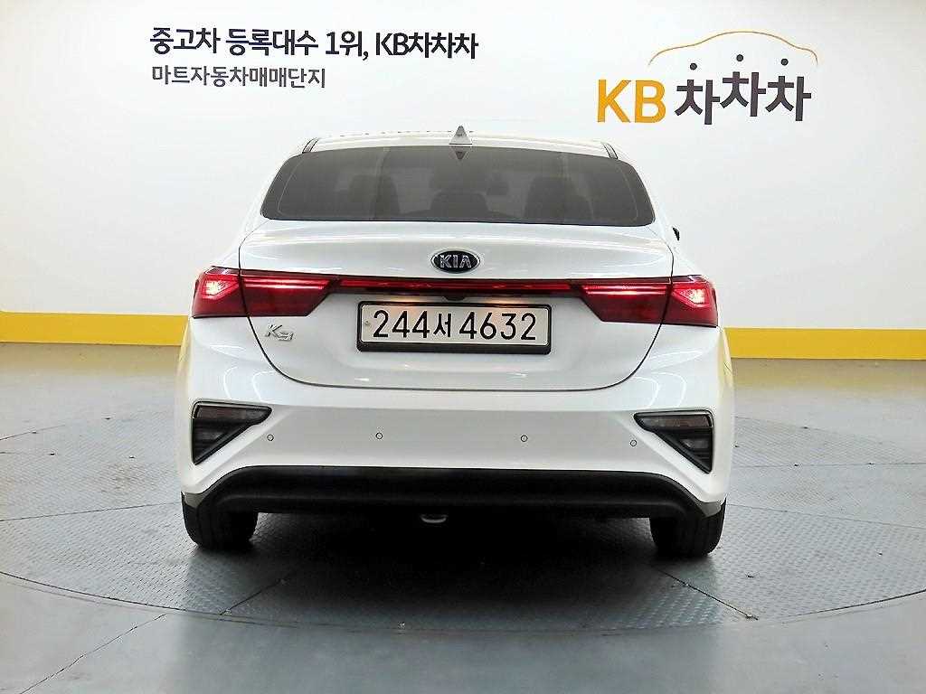 KIA K3 - Vista 3