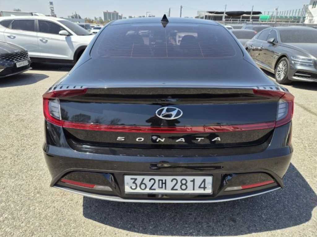 HYUNDAI Sonata - Vista 5