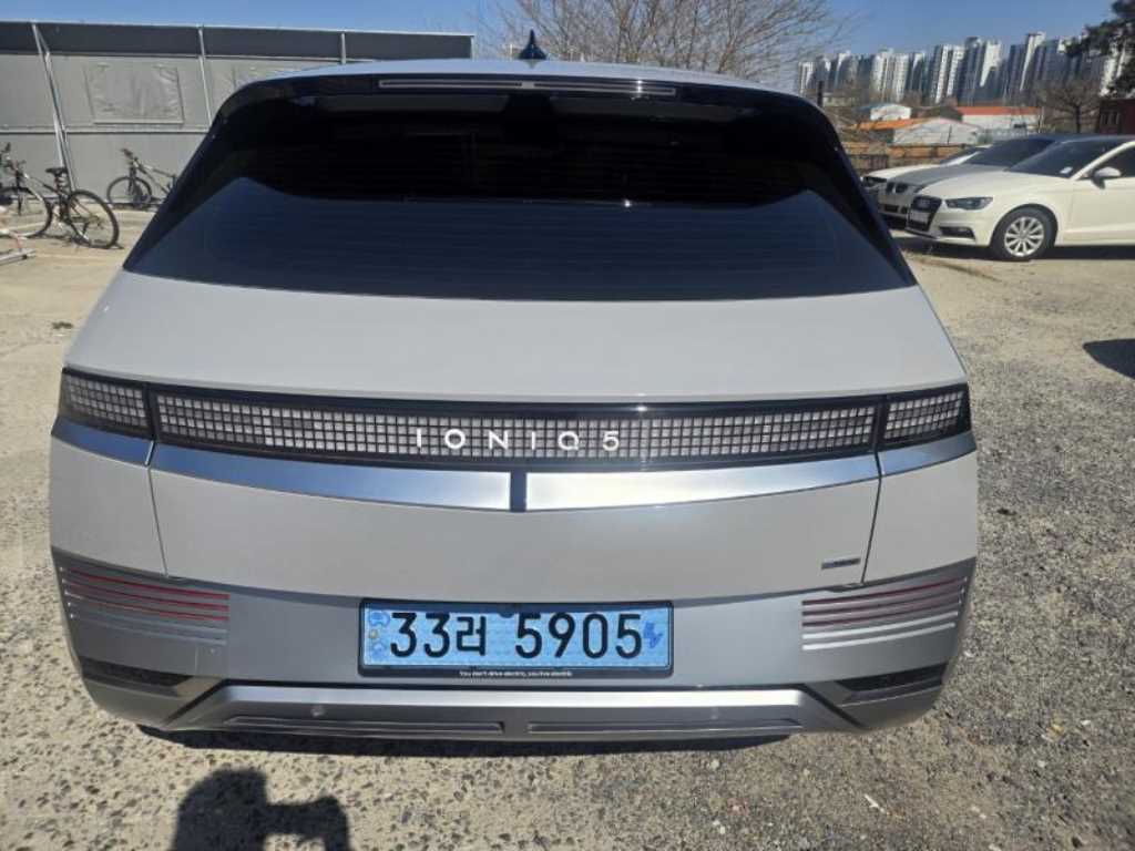 HYUNDAI Ioniq 5 - Vista 2