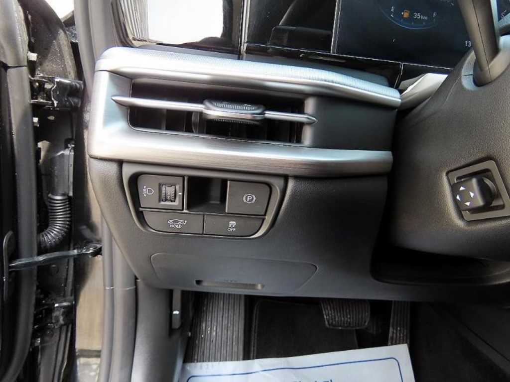 HYUNDAI Grandeur - Vista 12