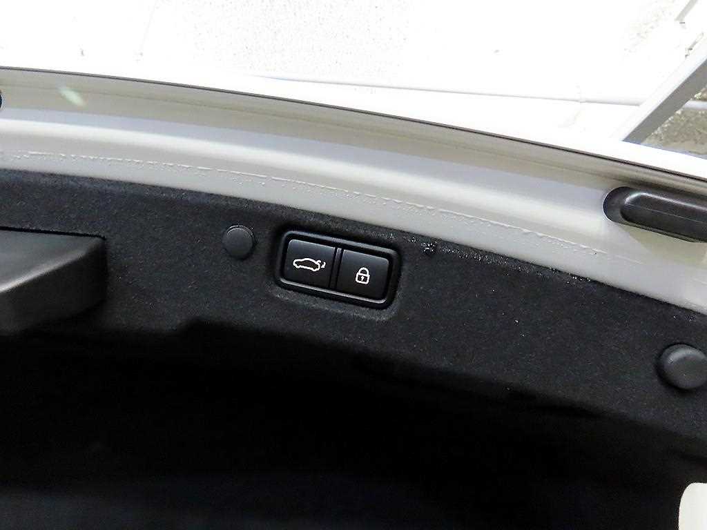 KIA K7 2019 Blanco - Importación desde Corea - HF Imports Iquique - Foto 16