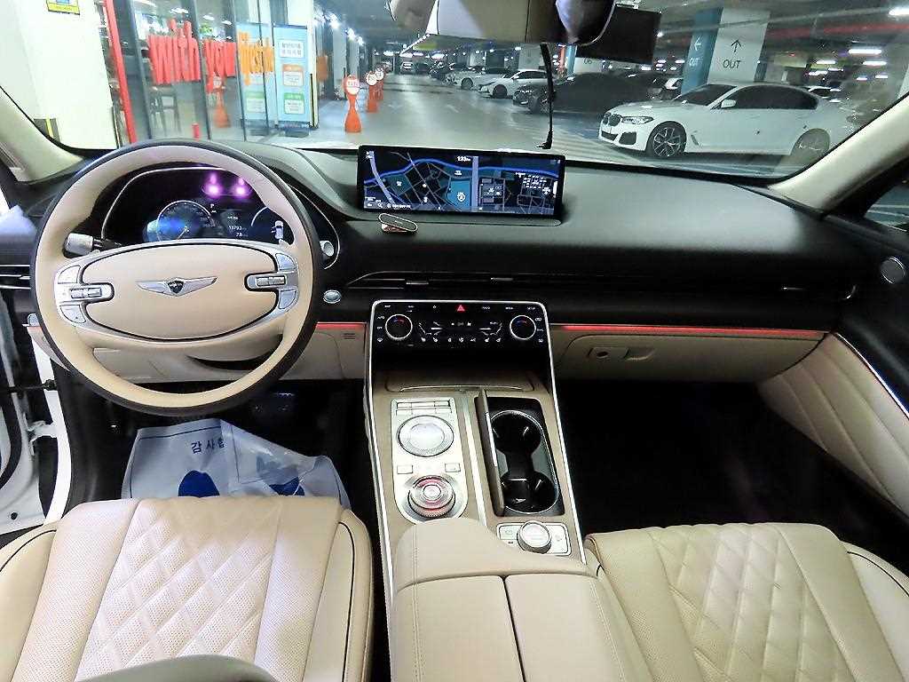 Genesis GV80 - Vista 10