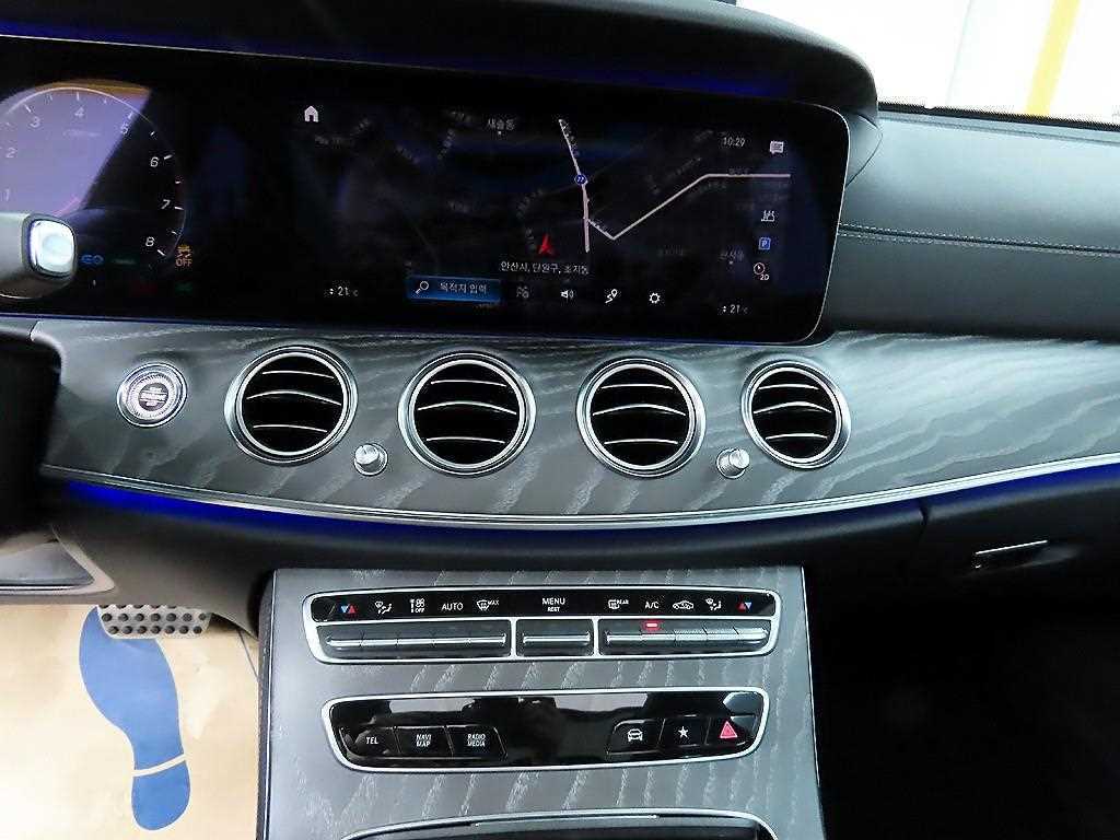 Mercedes Benz E class 2021 Blanco - Importación desde Corea - HF Imports Iquique - Foto 15