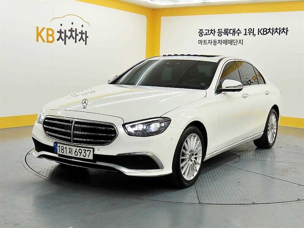 Mercedes Benz E class 2022 Blanco - Importación desde Corea - HF Imports Iquique - Foto 1