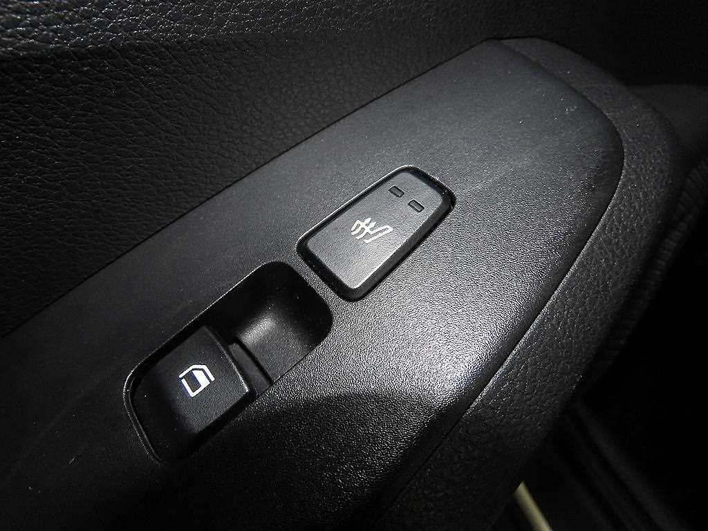 KIA Seltos 2020 Blanco - Importación desde Corea - HF Imports Iquique - Foto 15