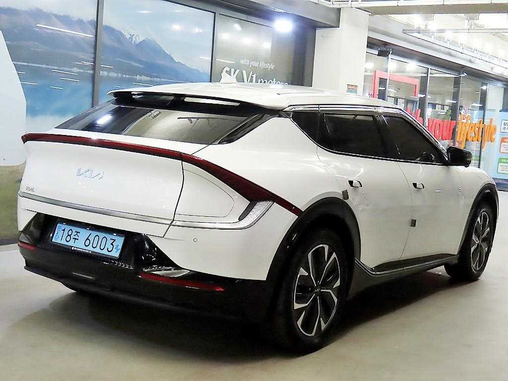 KIA EV6 - Vista 4
