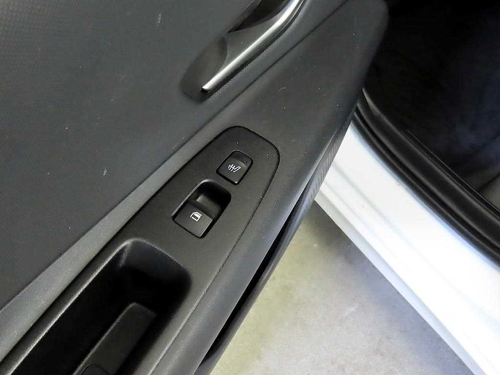 HYUNDAI Avante 2023 Blanco - Importación desde Corea - HF Imports Iquique - Foto 18