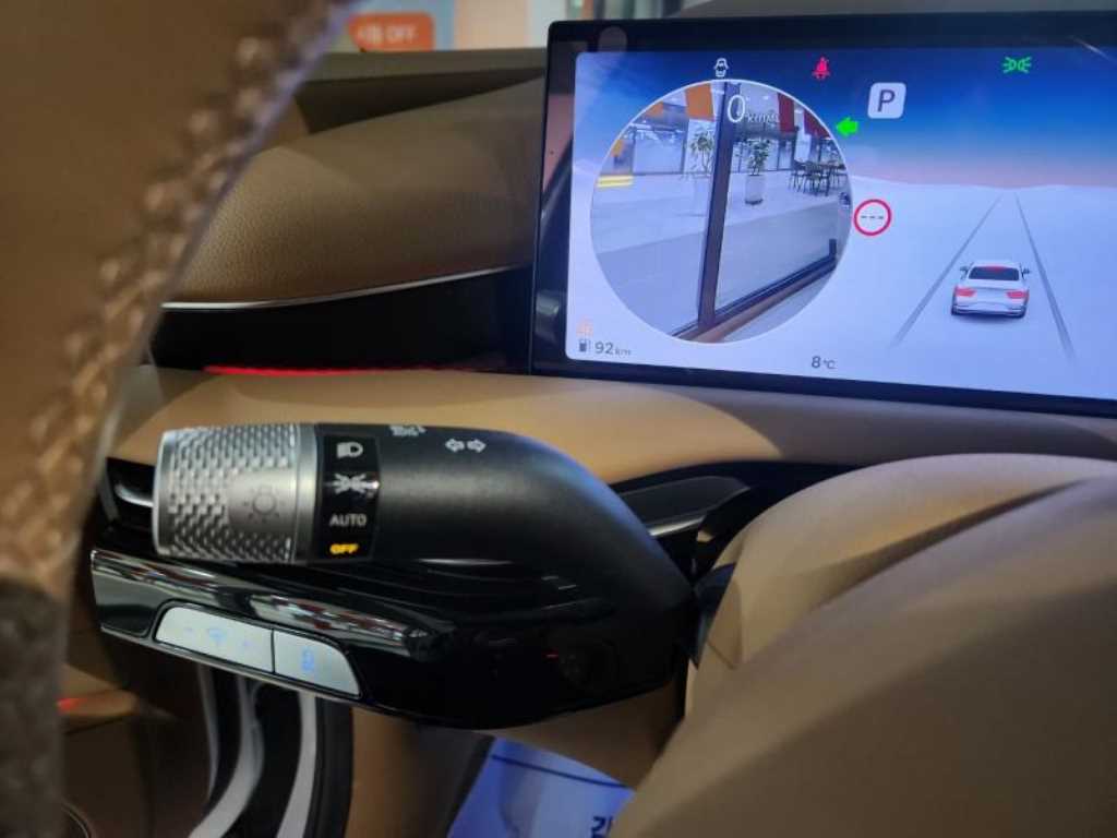 Genesis G80 2025 - Importación desde Corea - HF Imports Iquique - Foto 16